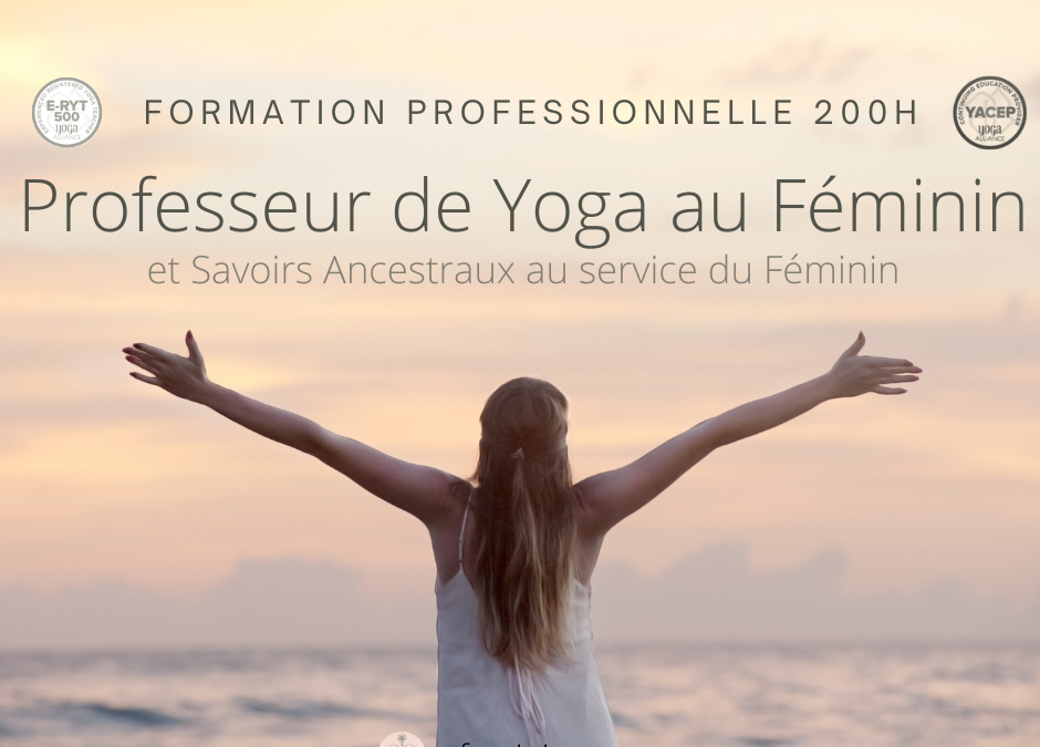 Femme en posture de yoga Ishwarapranidhana , formation yoga féminin 200h certifiante